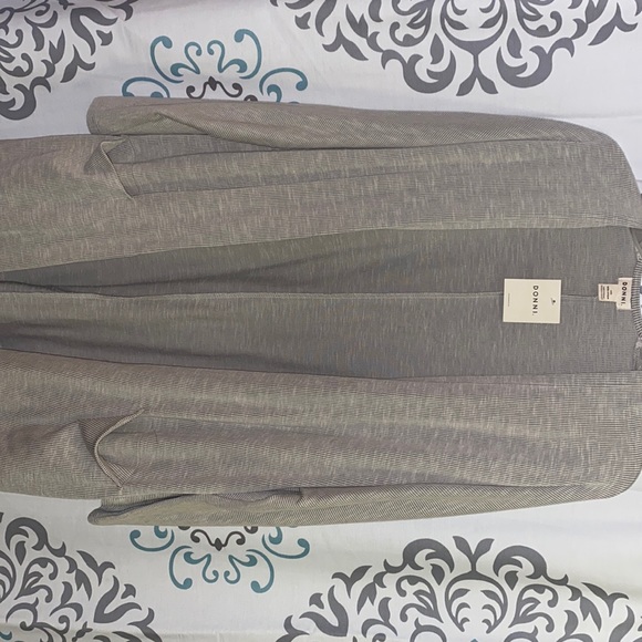 SOLD ✔️ - Picture 2 of 4